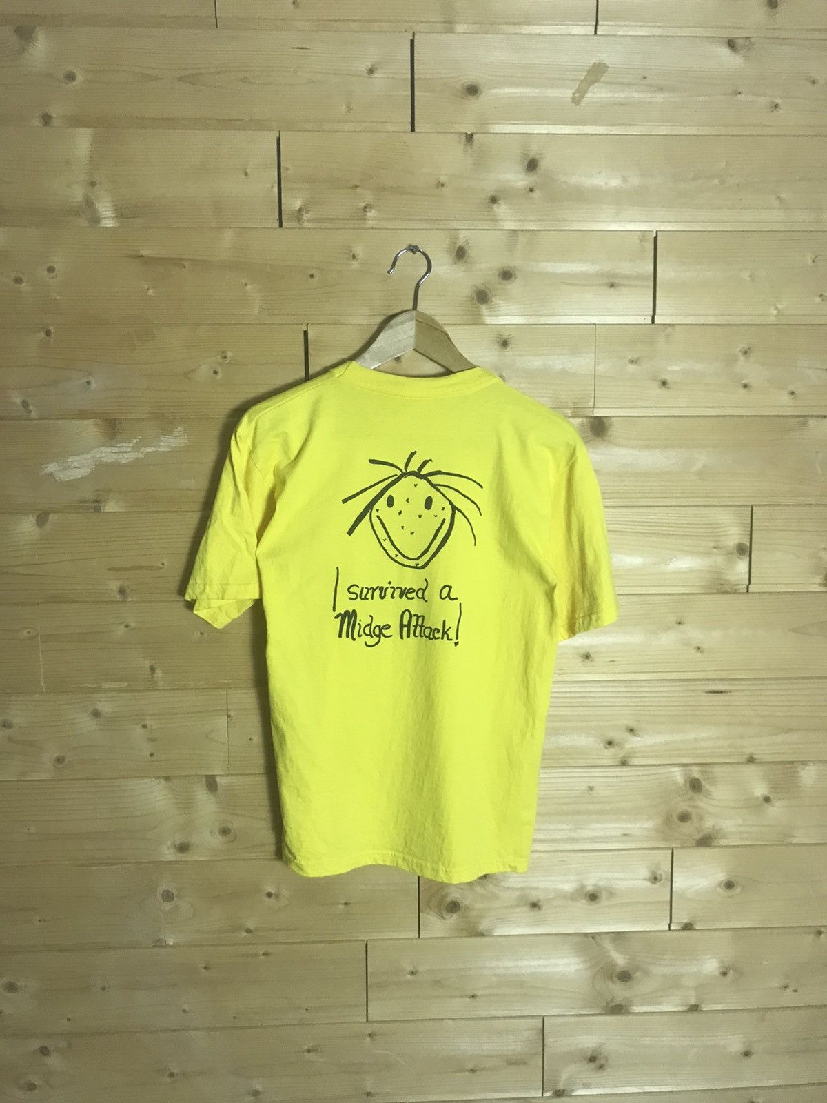 Vintage Vintage Mega Midge attack funny shirt Size US S / EU 44-46 / 1 - 5 Thumbnail