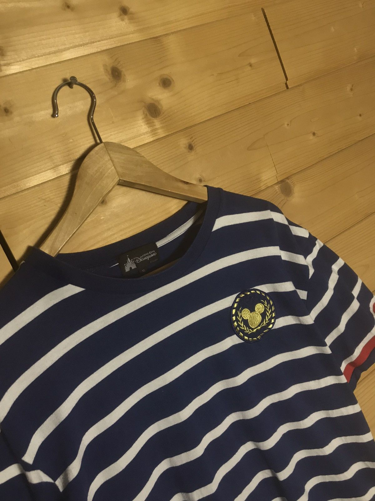 Disney Vintage Disneyland Hong Kong striped t-shirt Size US XL / EU 56 / 4 - 1 Thumbnail