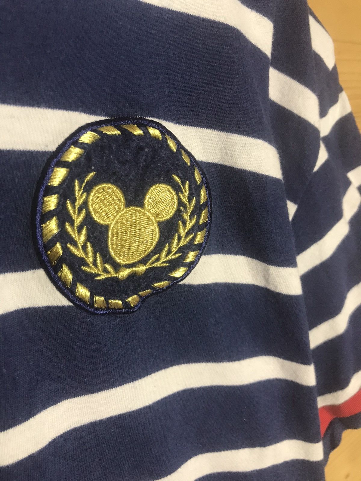 Disney Vintage Disneyland Hong Kong striped t-shirt Size US XL / EU 56 / 4 - 3 Thumbnail