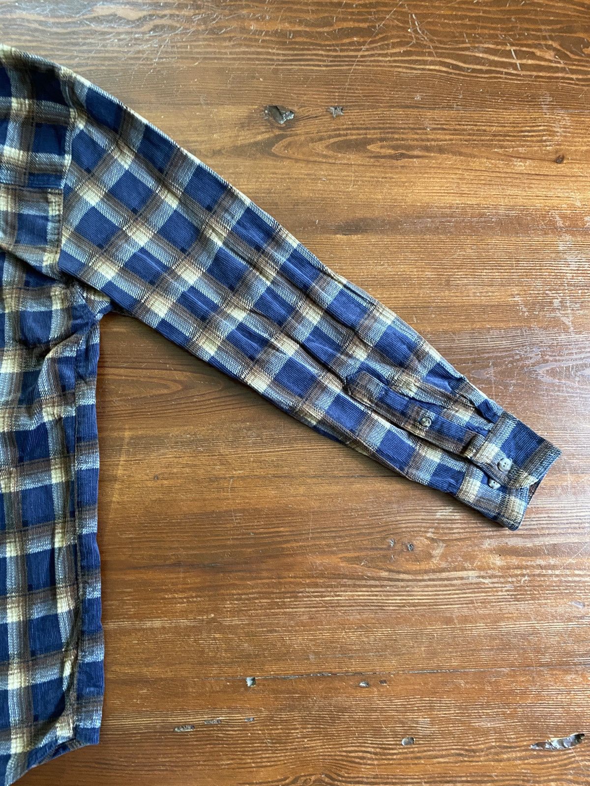 Vintage Vintage 90’s Thin Corduroy Plaid Long Sleeve Button Up Size US S / EU 44-46 / 1 - 14 Thumbnail
