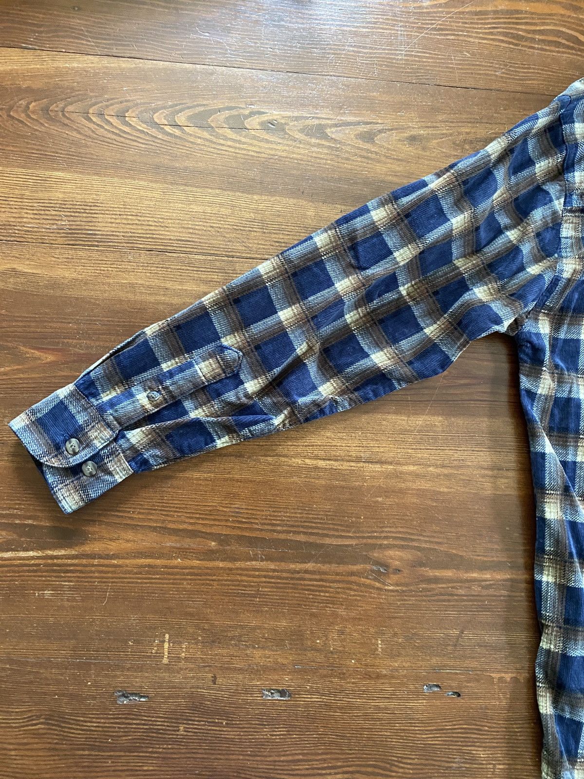 Vintage Vintage 90’s Thin Corduroy Plaid Long Sleeve Button Up Size US S / EU 44-46 / 1 - 15 Thumbnail