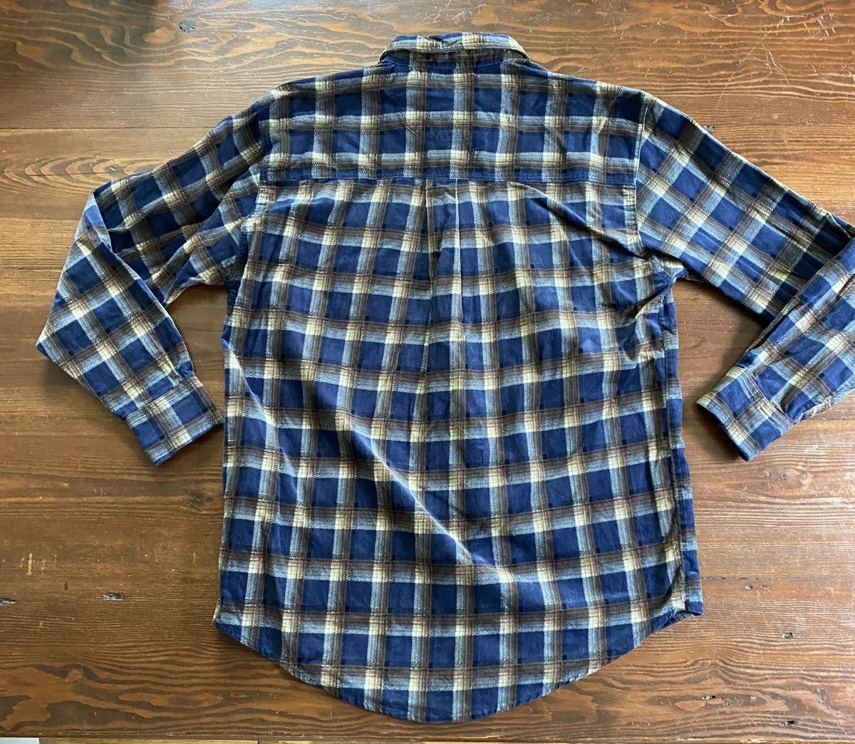 Vintage Vintage 90’s Thin Corduroy Plaid Long Sleeve Button Up Size US S / EU 44-46 / 1 - 11 Thumbnail