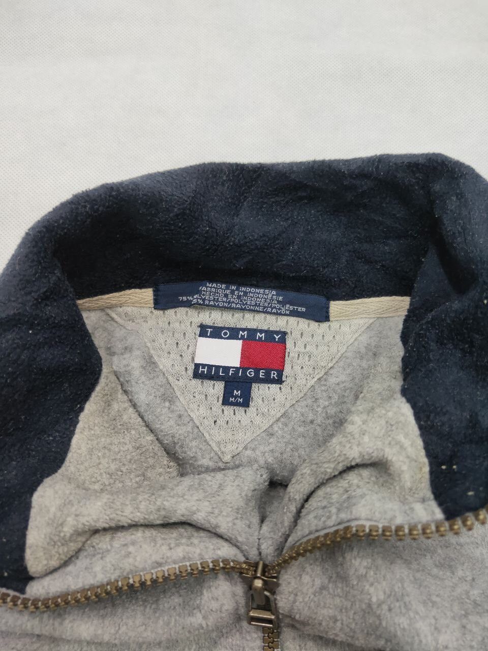 Tommy Hilfiger × Vintage Vintage Tommy Hilfiger Embroidered Fleece Sweatshirt Size US M / EU 48-50 / 2 - 7 Thumbnail