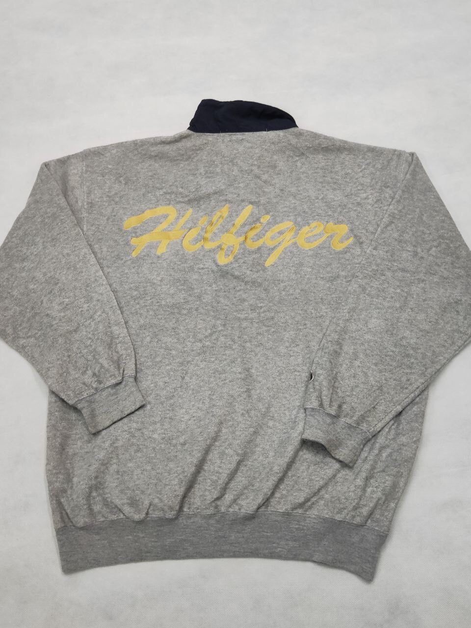 Tommy Hilfiger × Vintage Vintage Tommy Hilfiger Embroidered Fleece Sweatshirt Size US M / EU 48-50 / 2 - 11 Thumbnail