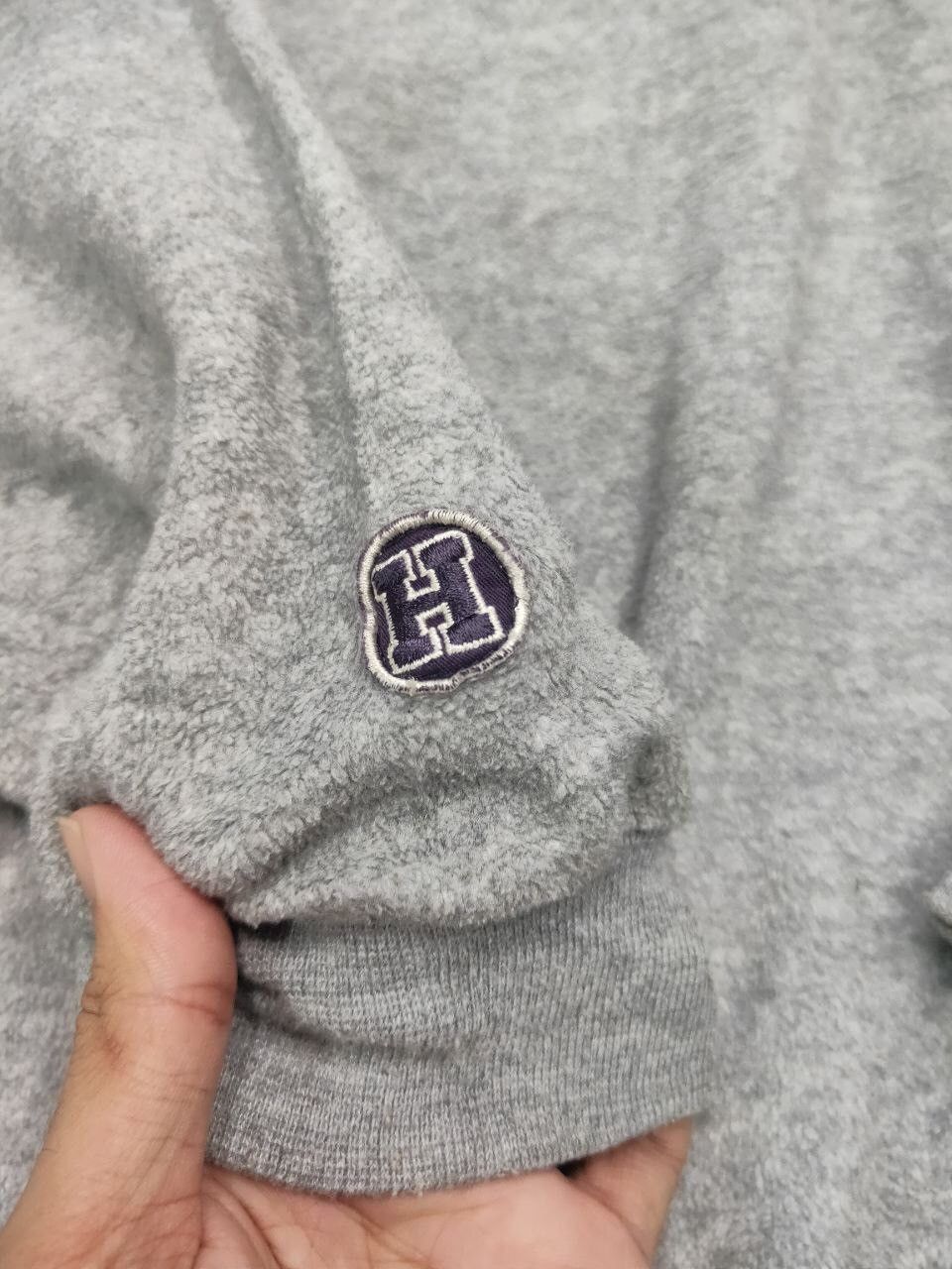 Tommy Hilfiger × Vintage Vintage Tommy Hilfiger Embroidered Fleece Sweatshirt Size US M / EU 48-50 / 2 - 3 Thumbnail