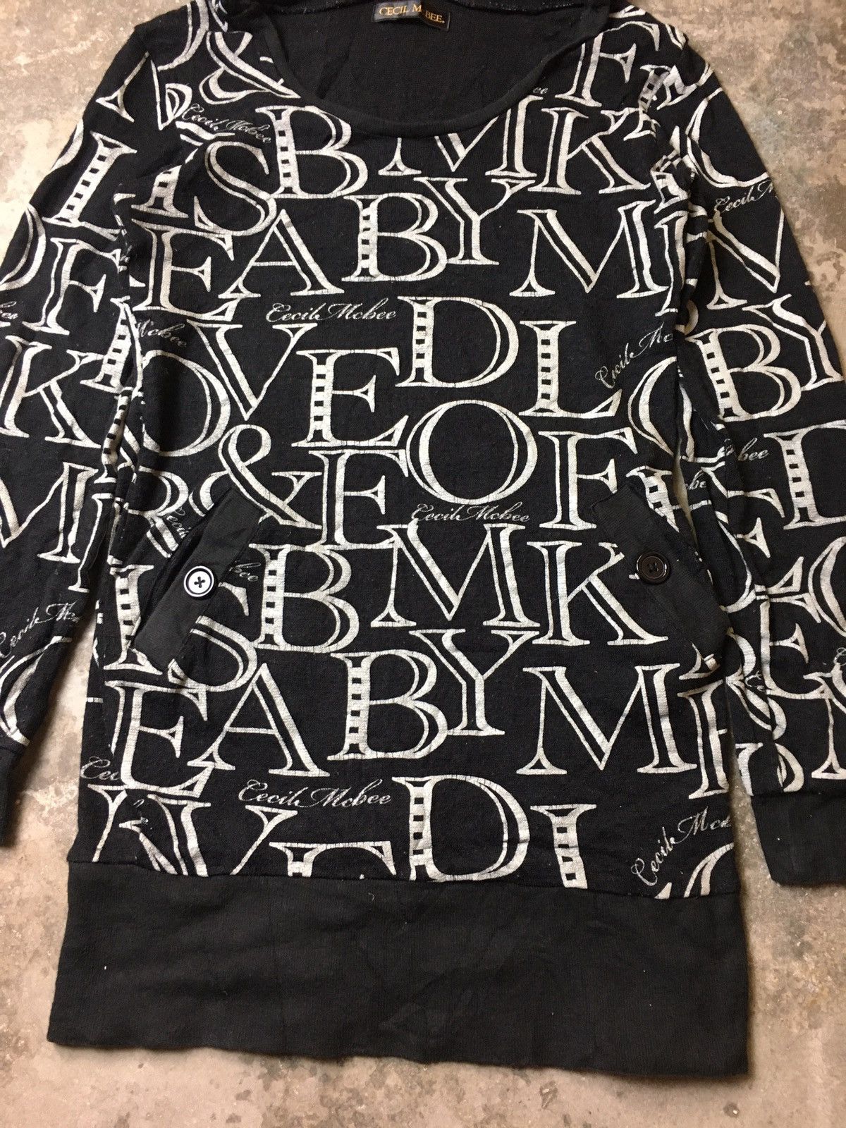 Designer × Japanese Brand Vintage CECIL McBEE Full print Hoodie Size XS / US 0-2 / IT 36-38 - 4 Thumbnail