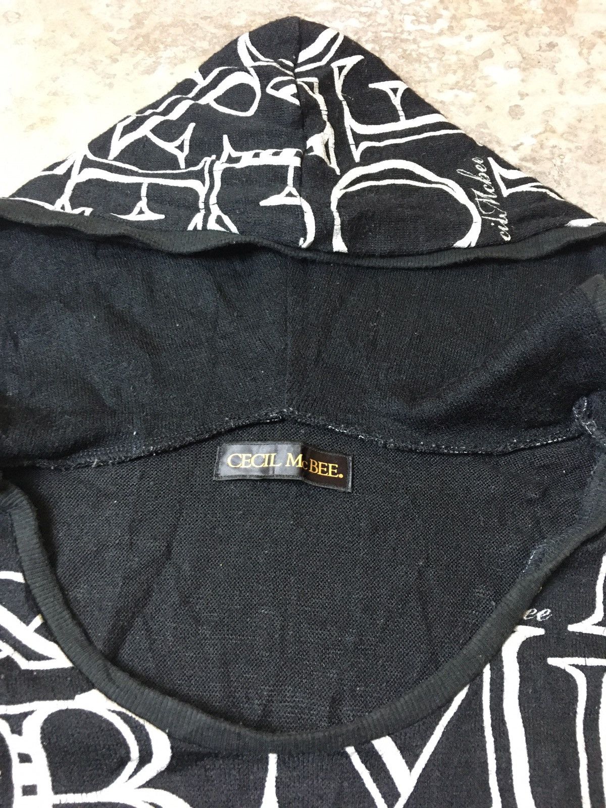 Designer × Japanese Brand Vintage CECIL McBEE Full print Hoodie Size XS / US 0-2 / IT 36-38 - 6 Thumbnail