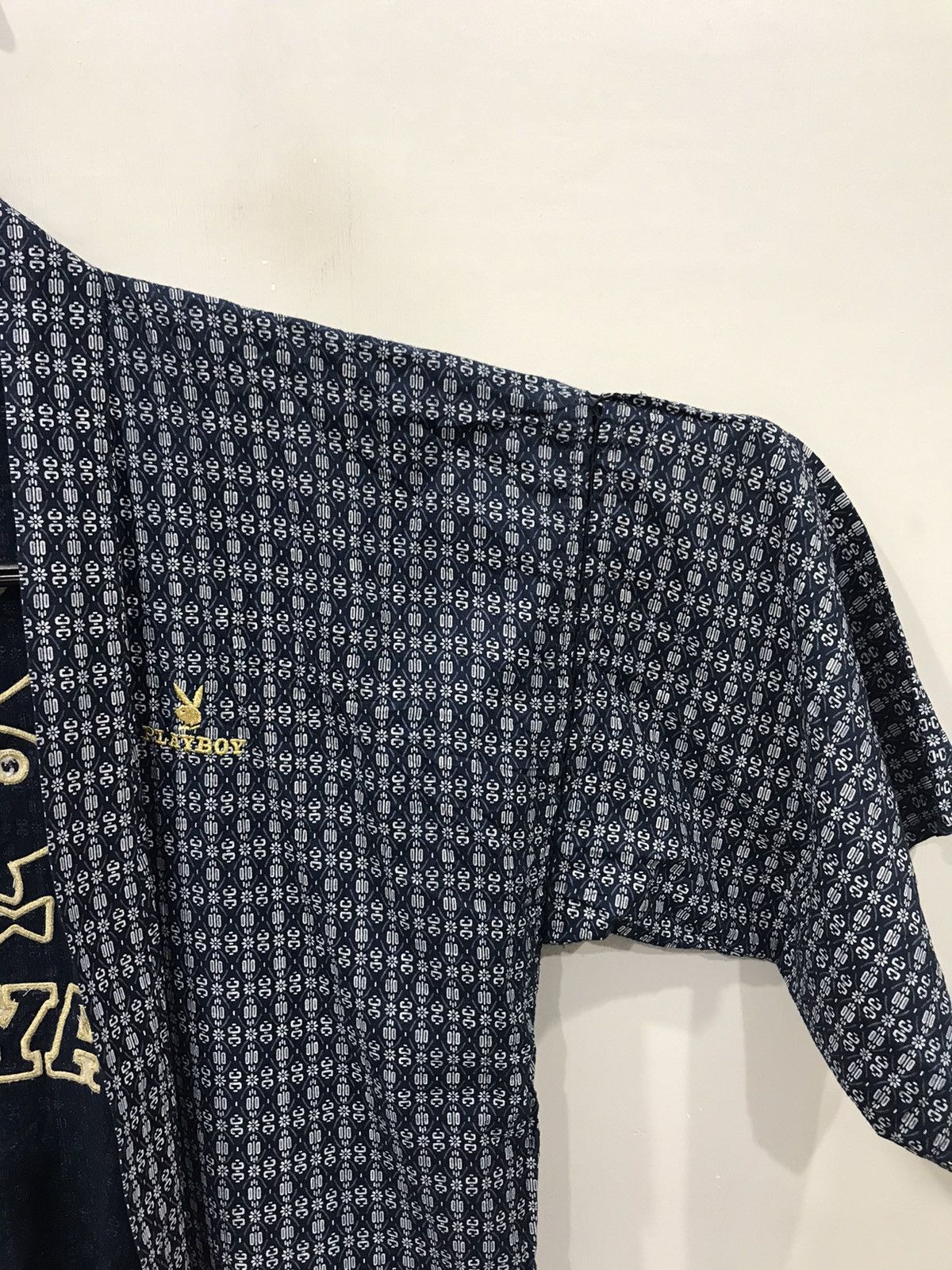 Japanese Brand × Playboy Very Rare PLAYBOY Full Spell Out Embroidery Logo Kimono Size US XL / EU 56 / 4 - 3 Thumbnail
