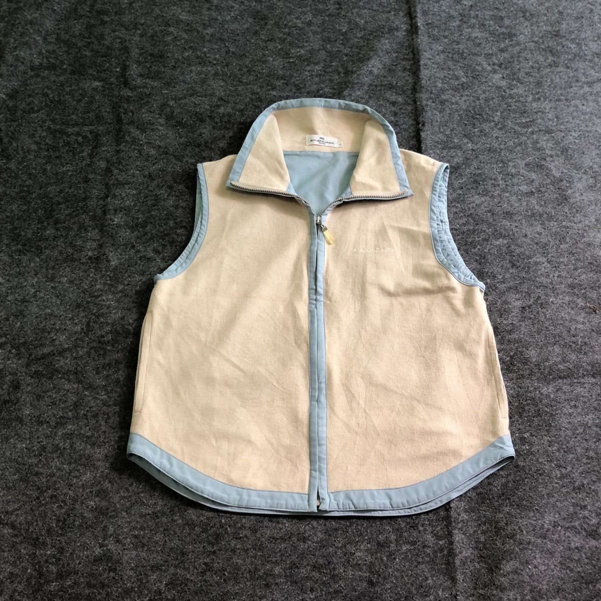 Balenciaga × Vintage Vintage Balenciaga Paris Vest Script Logo Made In Japan Size US L / EU 52-54 / 3 - 2 Thumbnail