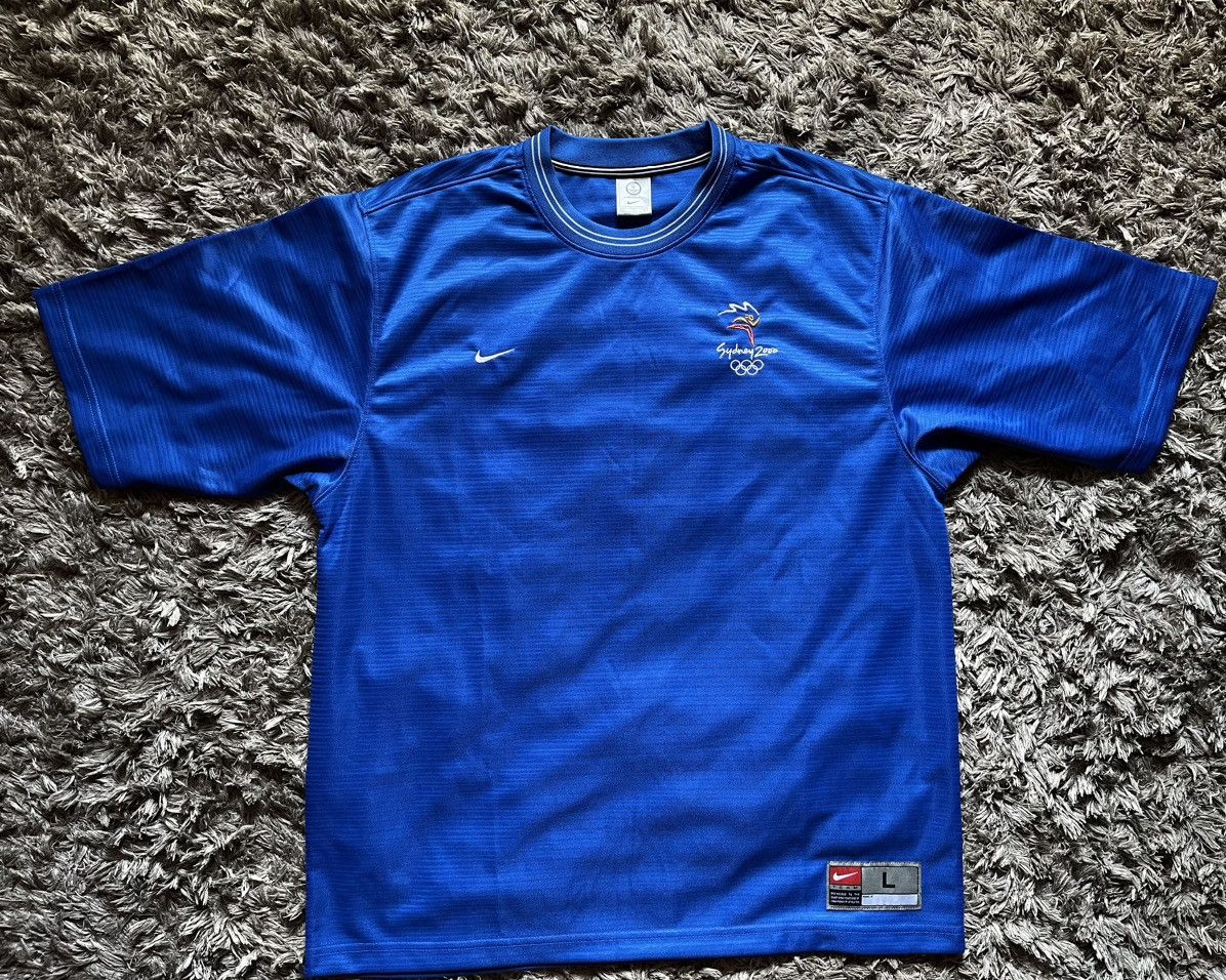 Nike sydney t shirt hotsell
