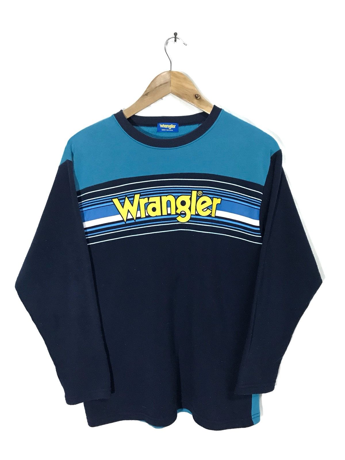 Wrangler 🔥Need Gone Today🔥Wrangler Big Logo Spellout Sweatshirt Size US S / EU 44-46 / 1 - 1 Thumbnail