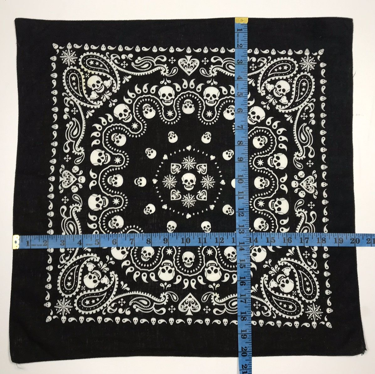 Other skulls bandana handkerchief neckerchief Size ONE SIZE - 6 Thumbnail