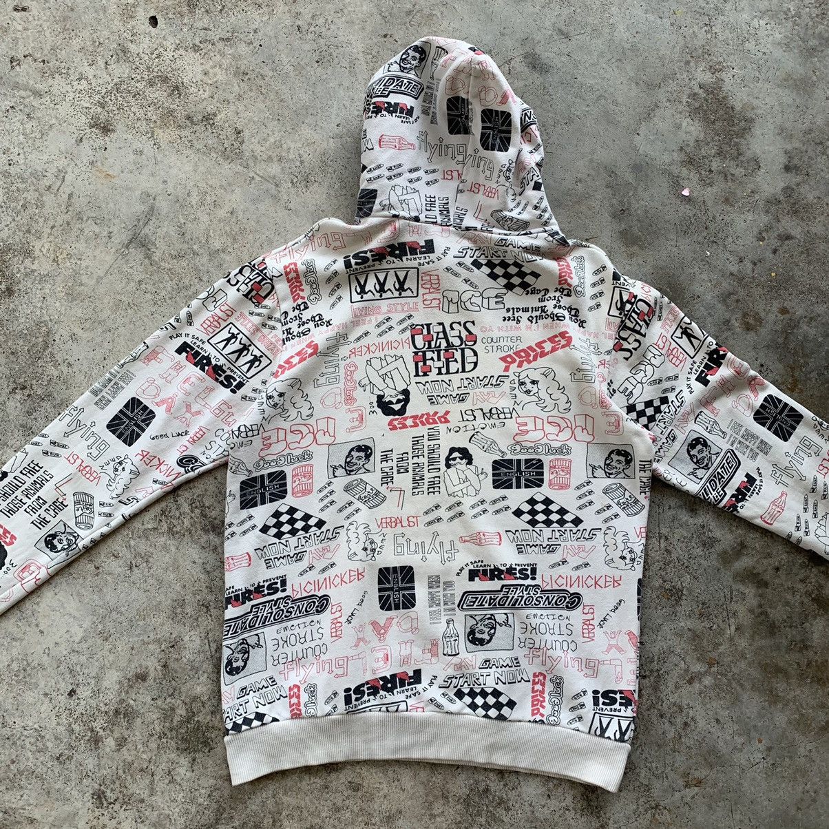 Japanese Brand Ovp all over printed hoodie Size US M / EU 48-50 / 2 - 8 Thumbnail