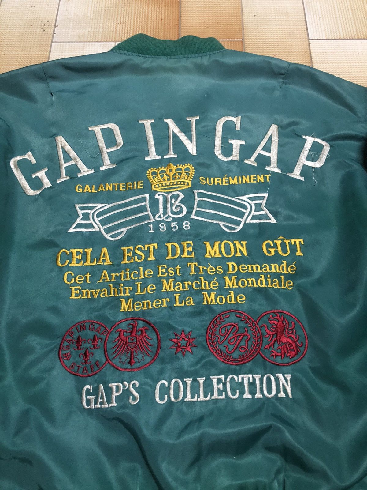 Gap Vintage Bomber GAP Collection BIGGEST SPellout L Size US L / EU 52-54 / 3 - 6 Thumbnail