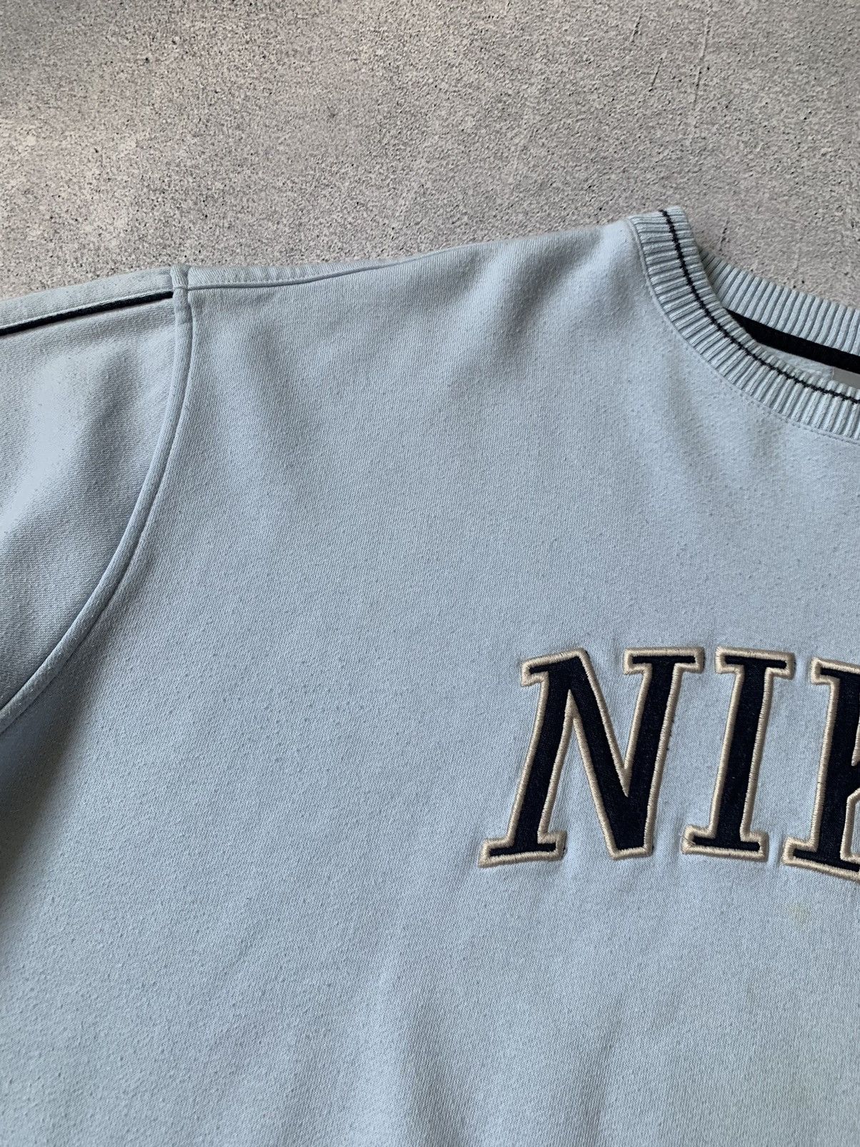 Nike NIKE BABY BLUE SPELLOUT BIG LOGO Y2K SWEATSHIRT Size US XXL / EU 58 / 5 - 7 Thumbnail
