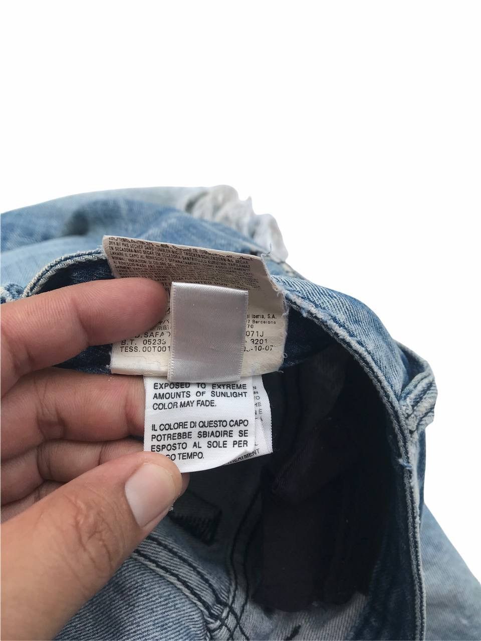 Diesel Diesel Italy Ripped Distressed Denim Fashion Pants Size US 29 - 16 Thumbnail