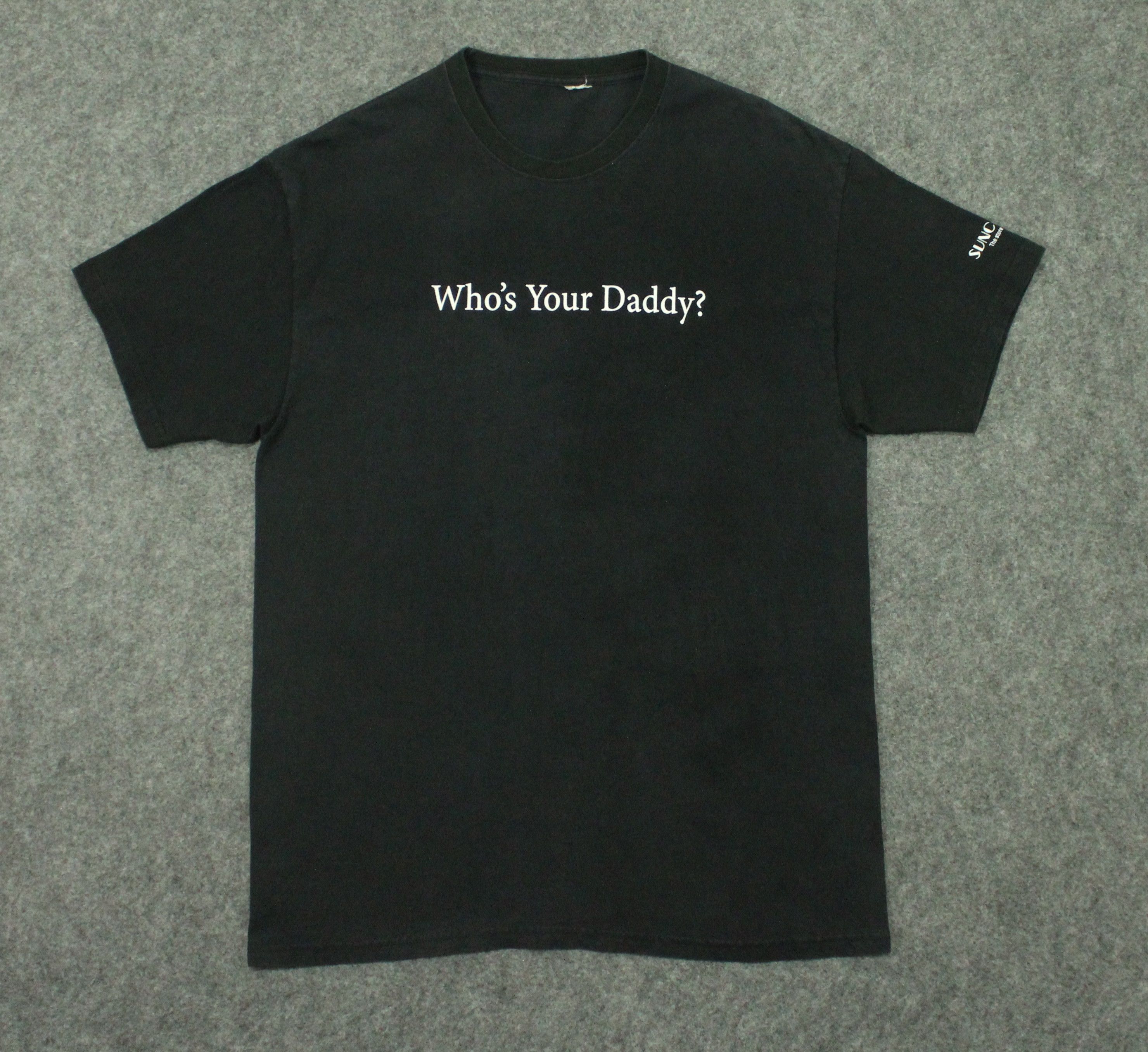 Vintage Vintage Mr. & Mrs. Smith T Shirt Size US L / EU 52-54 / 3 - 7 Thumbnail