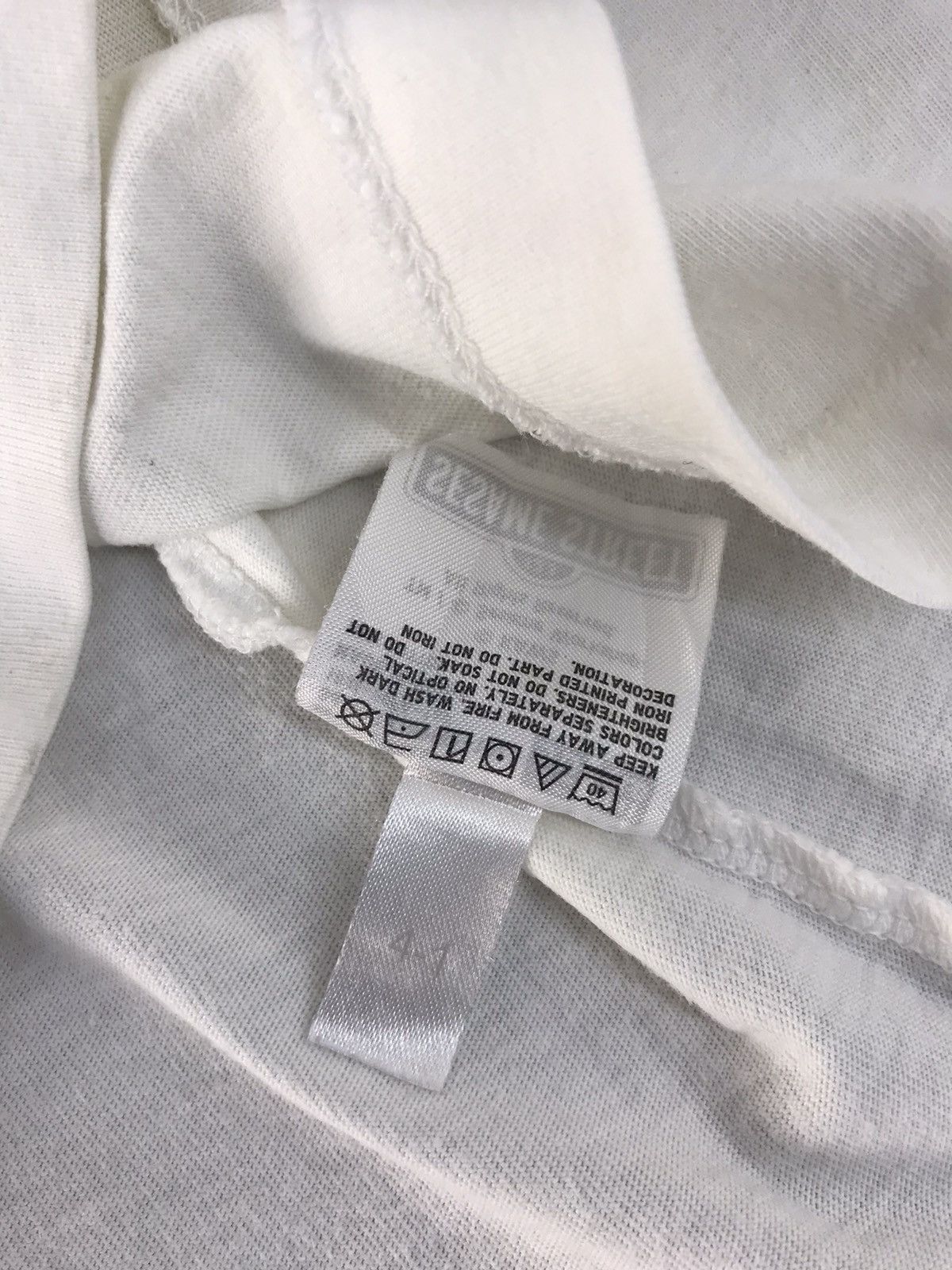 Japanese Brand × Kaws Cartoon Network Kaws Sesame Street Monster Eat Cookies Logo Size US M / EU 48-50 / 2 - 7 Thumbnail