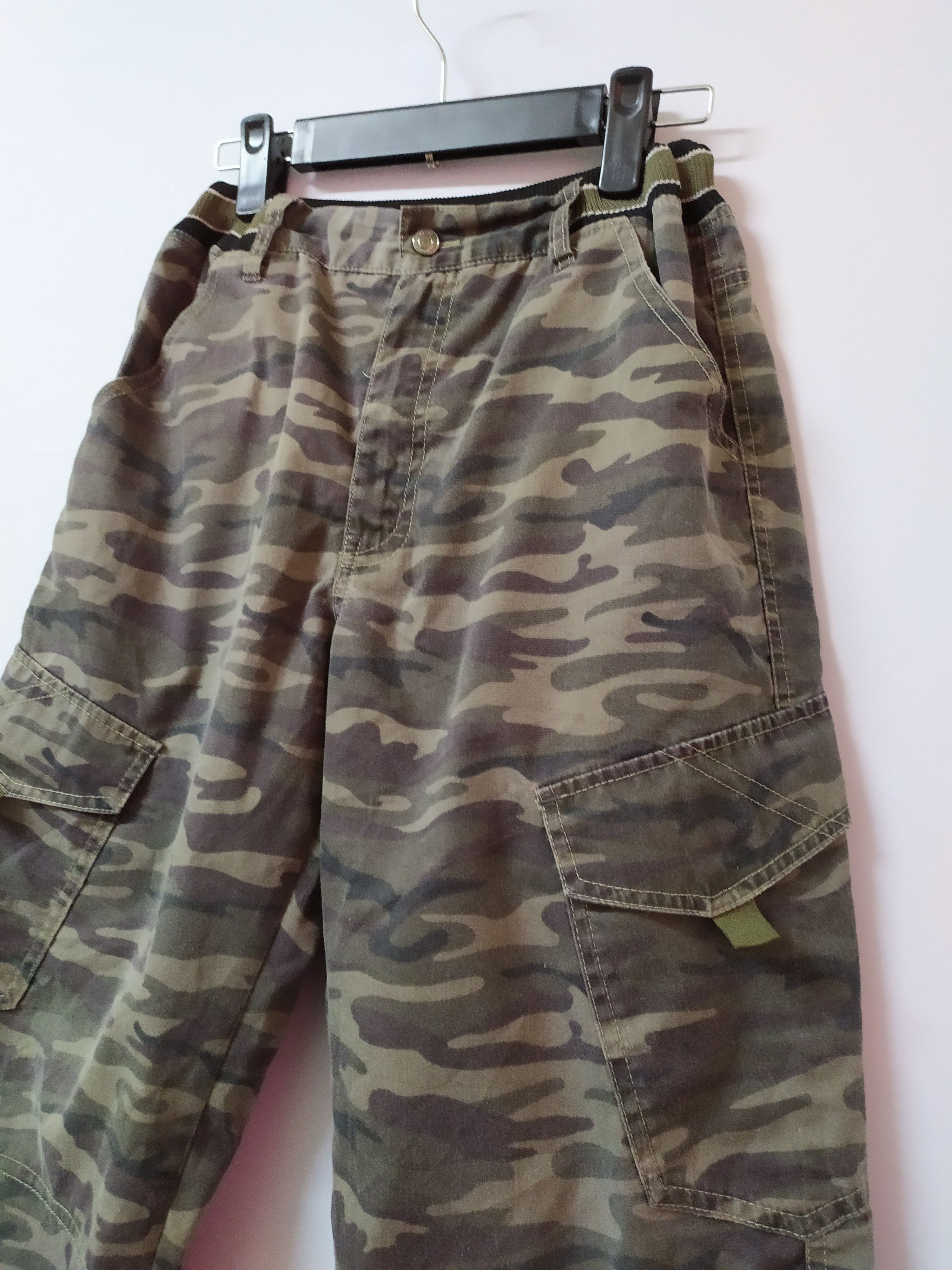 Japanese Brand JAPANESE BRAND CAMO FADED CARGO PANTS Size US 26 / EU 42 - 8 Thumbnail