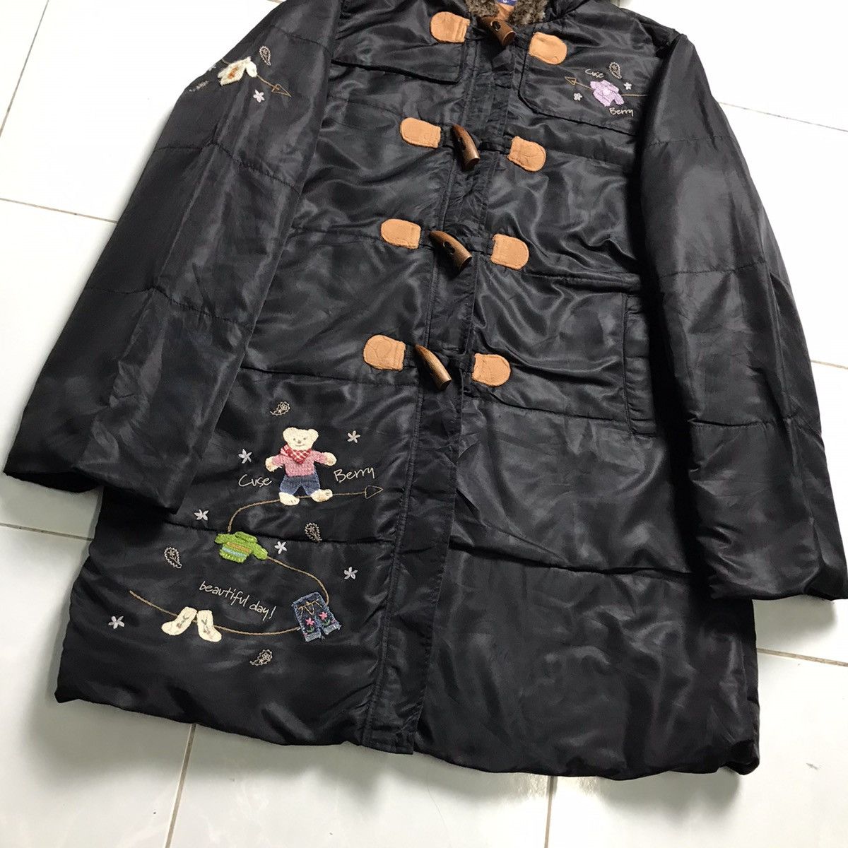 Designer × Japanese Brand × Vintage Vintage Japanese Embroidery Cuse Berry Overcoat Jacket Size US M / EU 48-50 / 2 - 3 Thumbnail