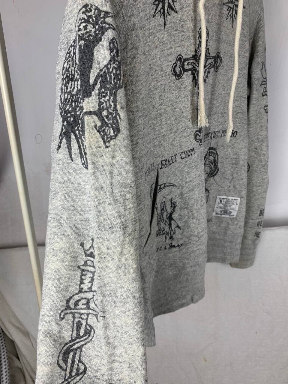 Japanese Brand Vintage Hollywood Rebels Jesus Fullprint Hoodie Size US S / EU 44-46 / 1 - 7 Thumbnail