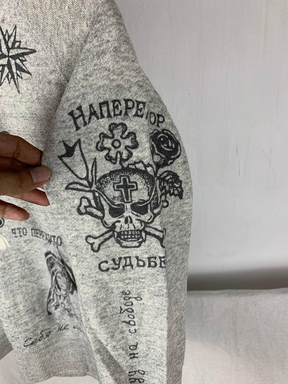 Japanese Brand Vintage Hollywood Rebels Jesus Fullprint Hoodie Size US S / EU 44-46 / 1 - 6 Thumbnail