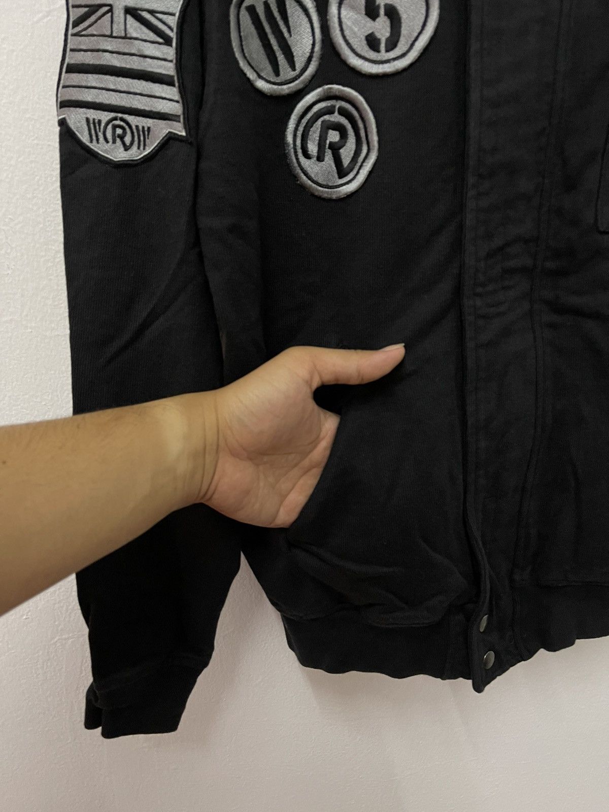 Japanese Brand × Vintage Vintage RealBvoice Big Logo Embroidery Zipper Hoodie Size US M / EU 48-50 / 2 - 6 Thumbnail