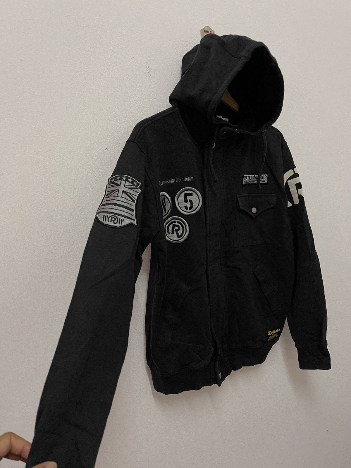 Japanese Brand × Vintage Vintage RealBvoice Big Logo Embroidery Zipper Hoodie Size US M / EU 48-50 / 2 - 4 Thumbnail