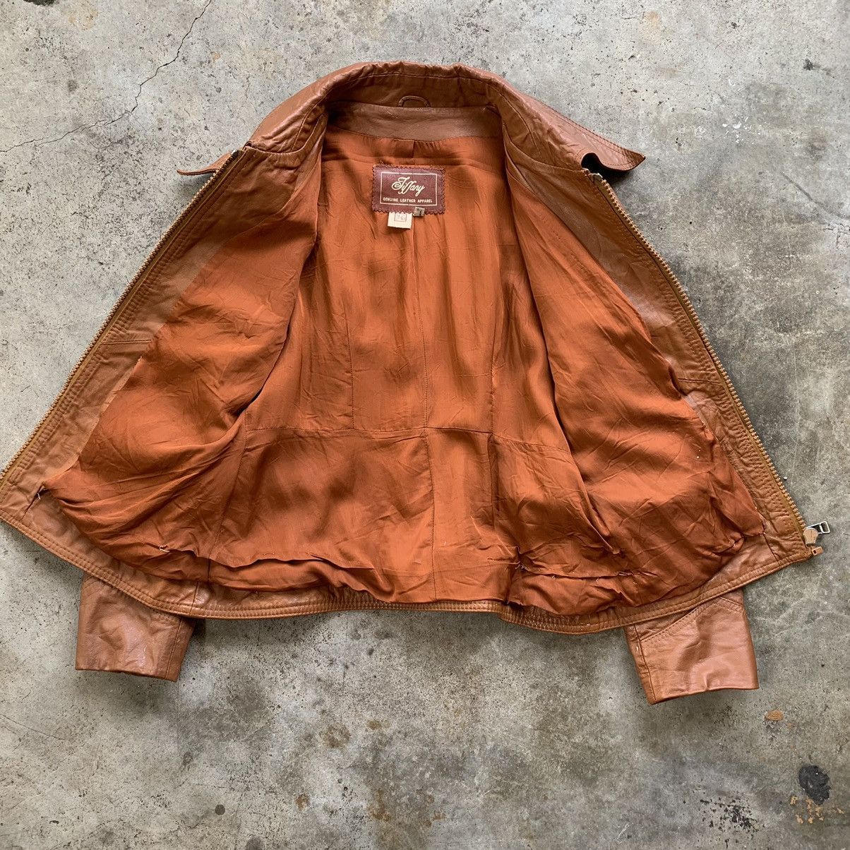 Genuine Leather Brown leather jacket vintage Size US S / EU 44-46 / 1 - 6 Thumbnail