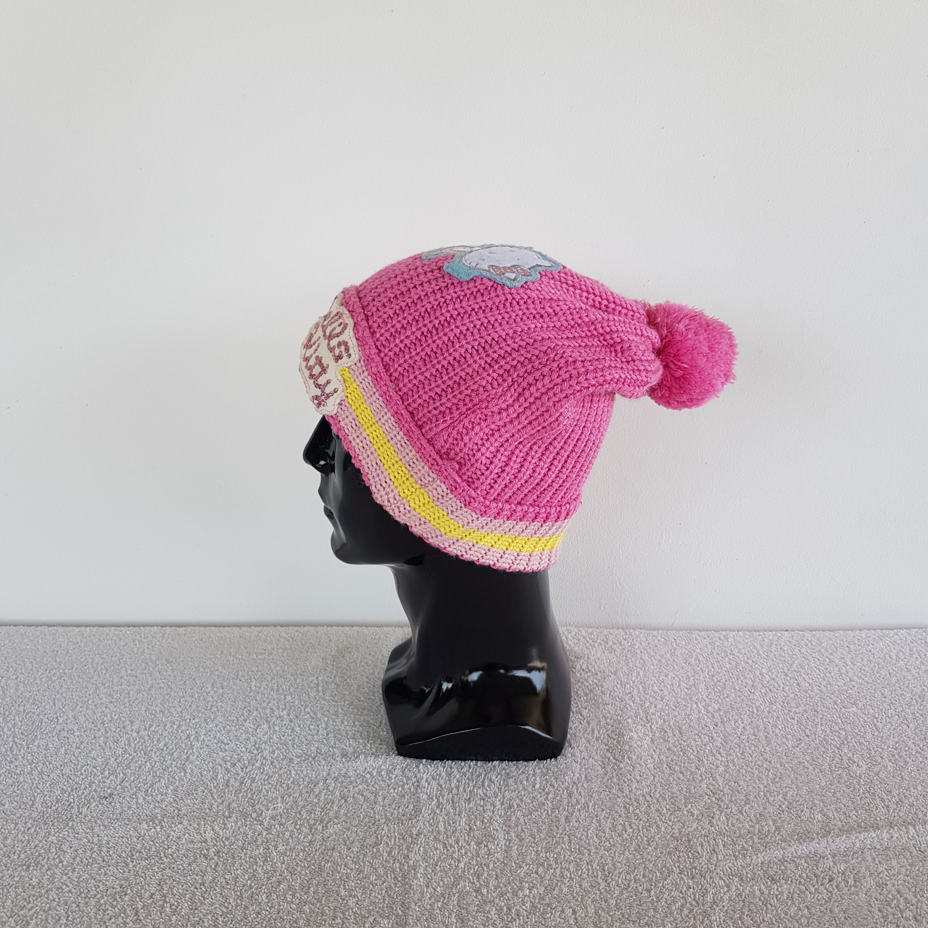Japanese Brand Hello Kitty Beanie Snow Cap Crochet Knitted Hats Size ONE SIZE - 4 Thumbnail