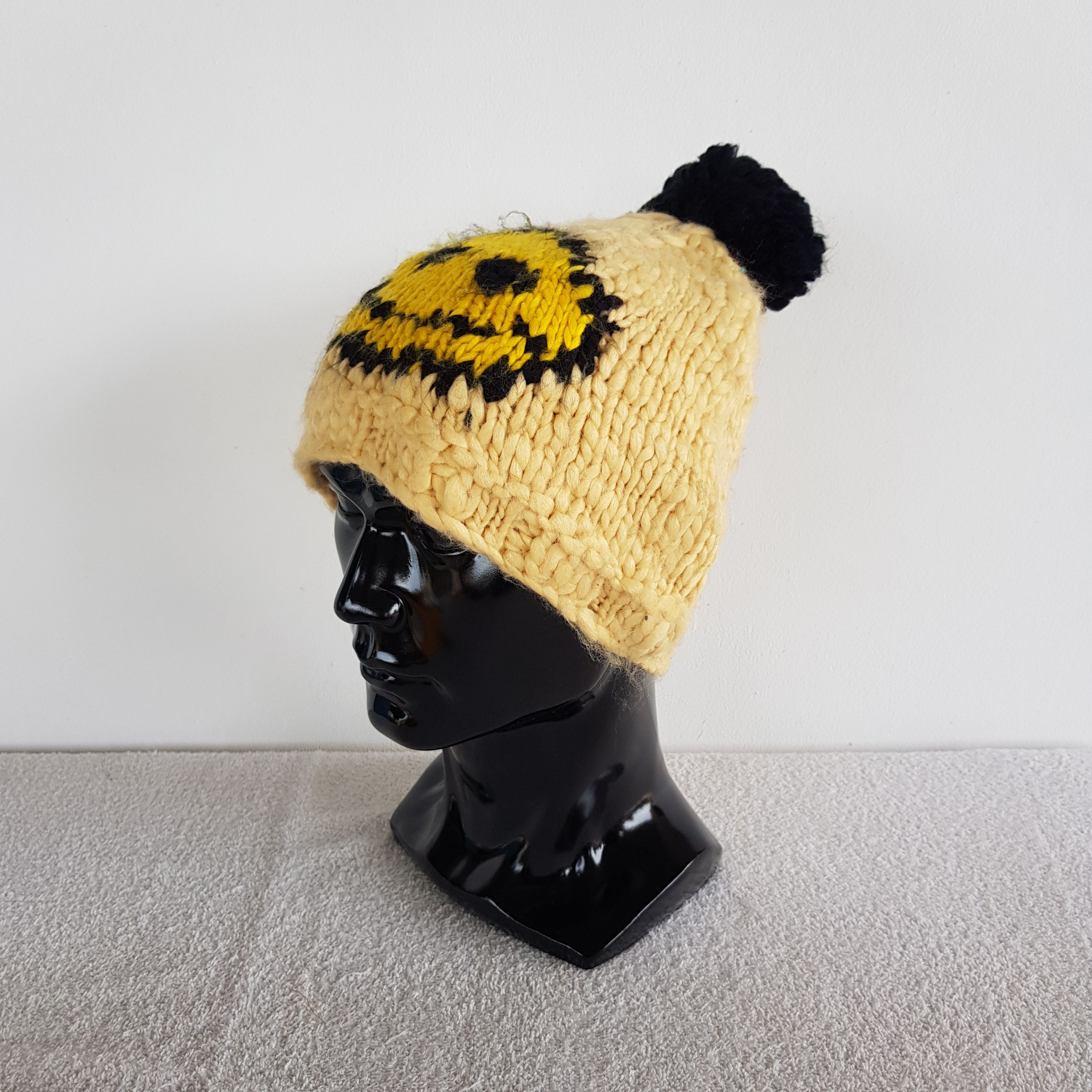 Japanese Brand × Vintage Smiles Hats Crochet Beanie Kapital Japanese Snow Cap Hats Size ONE SIZE - 1 Thumbnail