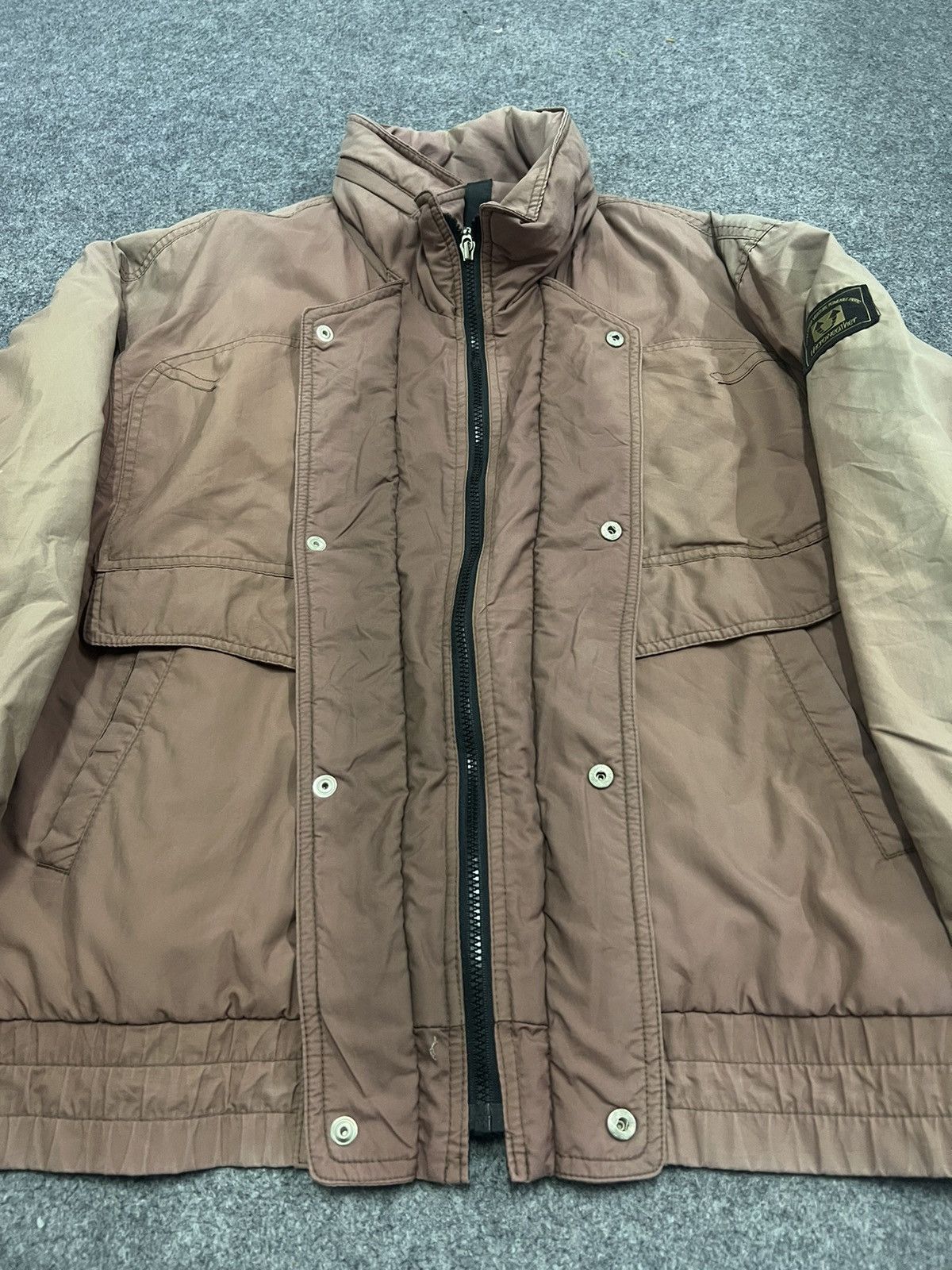 Vintage Vintage Thrashed Sun Faded Championship Bomber Jacket Size US M / EU 48-50 / 2 - 9 Thumbnail