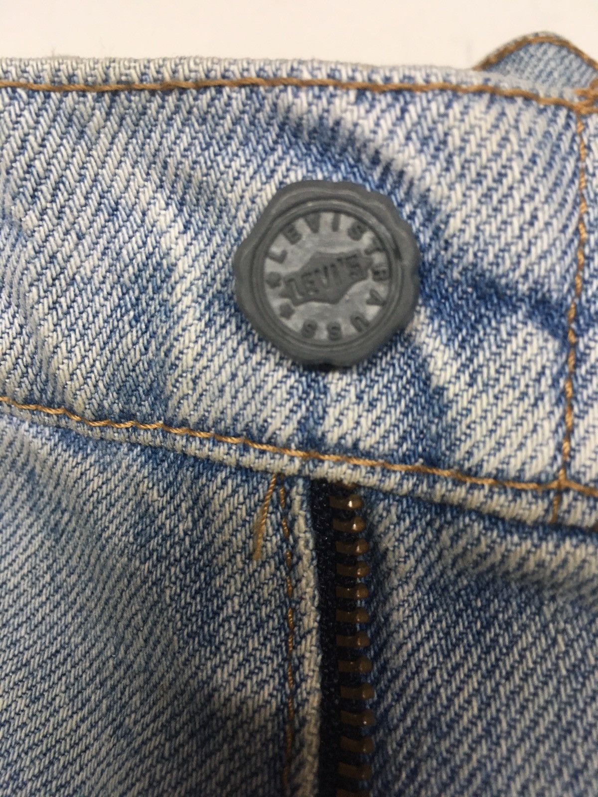 Levi's × Vintage Vintage 1991 Levis Big E dixhuit blue wash distressed denim Size US 31 - 11 Thumbnail