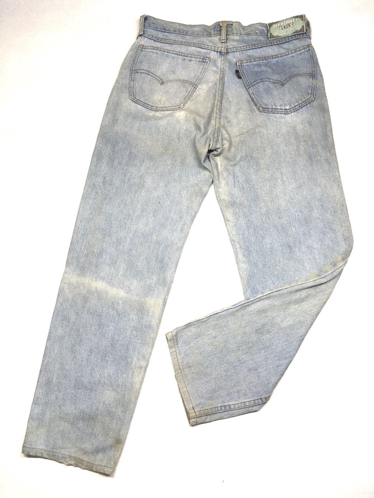 Levi's × Vintage Vintage 1991 Levis Big E dixhuit blue wash distressed denim Size US 31 - 13 Thumbnail