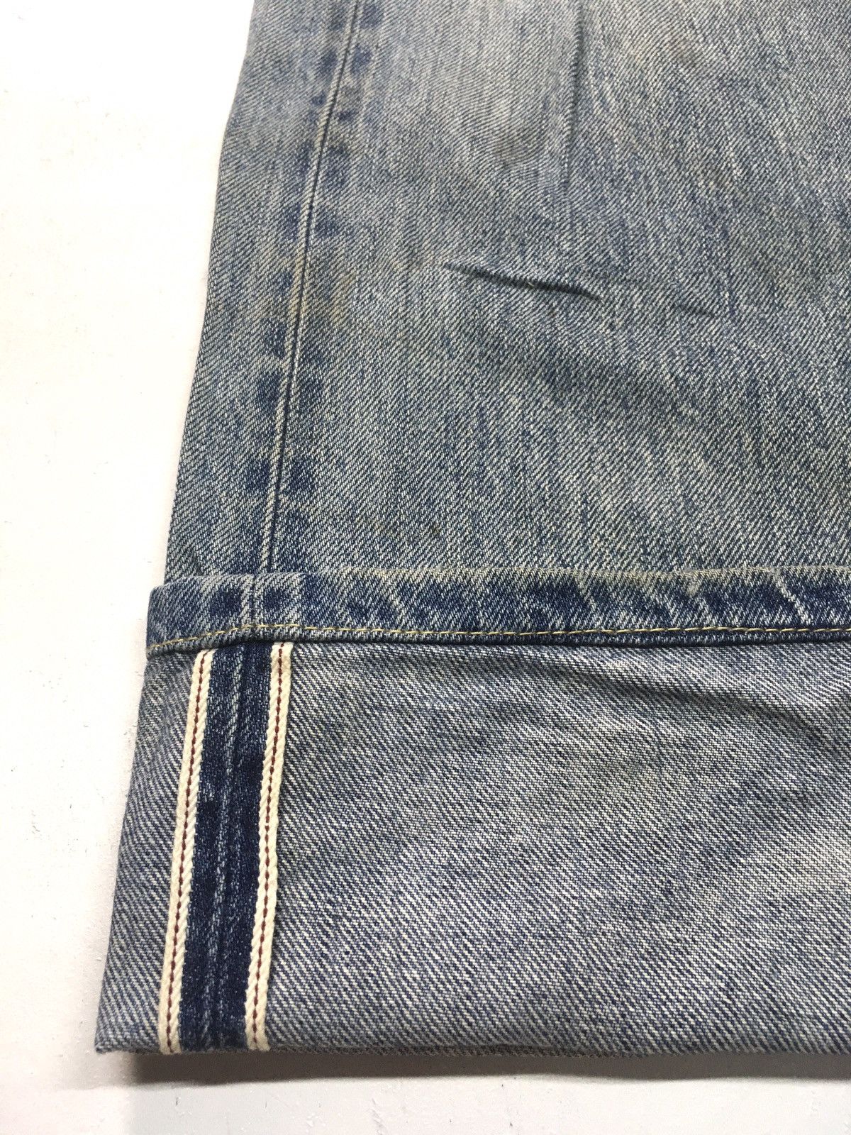 Japanese Brand × Uniqlo Vintage uniqlo distressed selvage denim Size US 33 - 11 Thumbnail