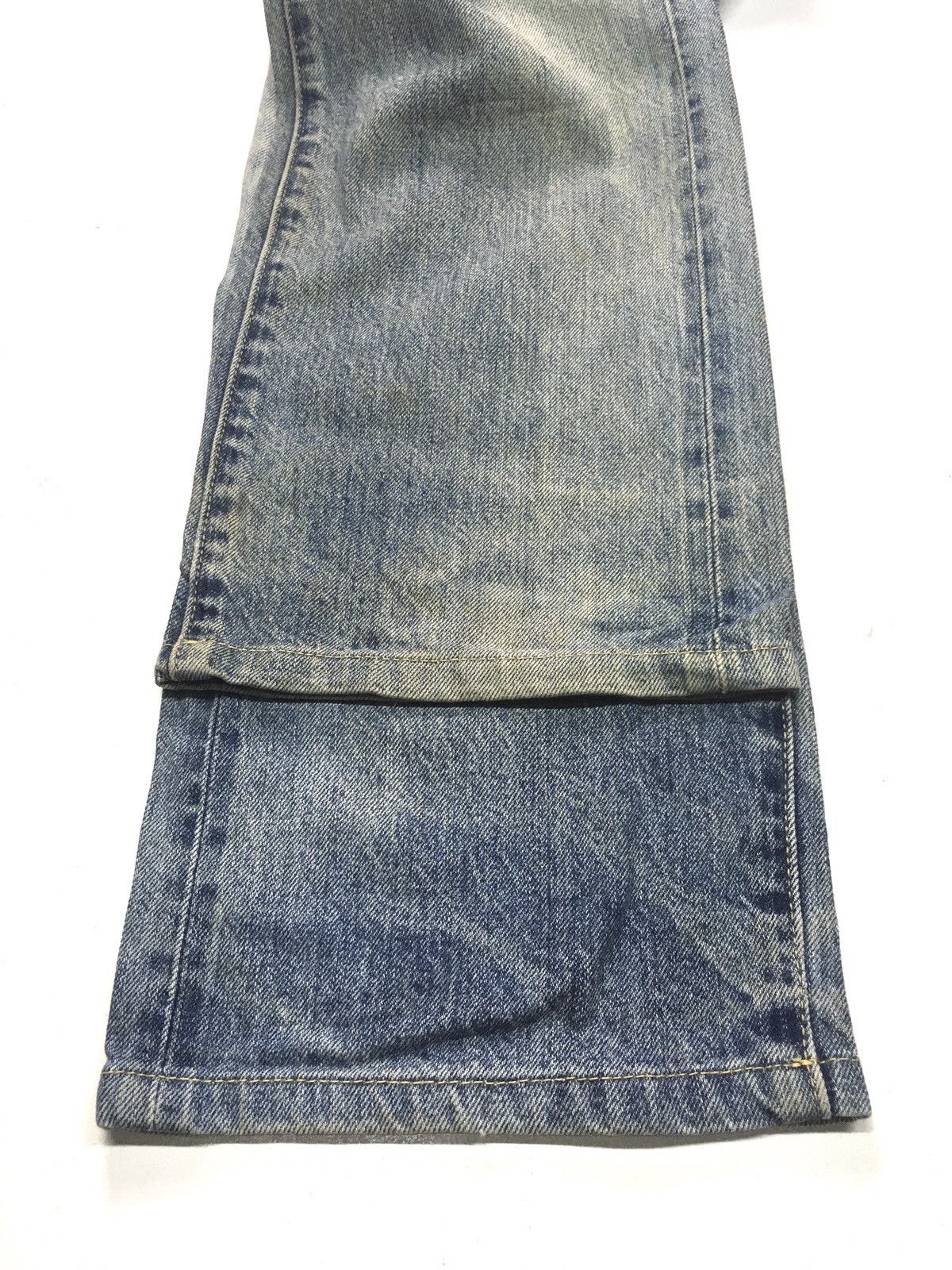 Japanese Brand × Uniqlo Vintage uniqlo distressed selvage denim Size US 33 - 9 Thumbnail