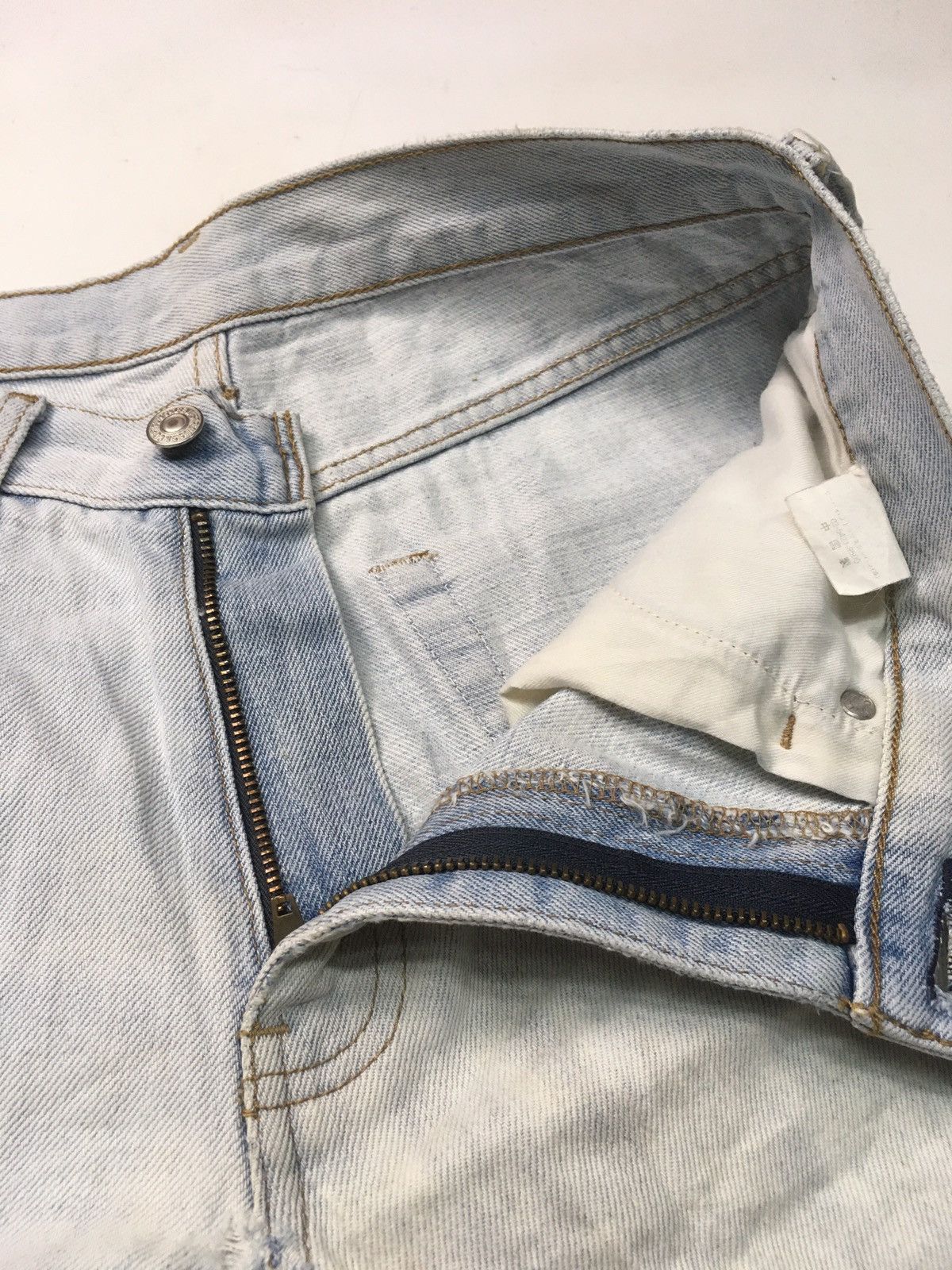 Japanese Brand × Levi's × Vintage Vintage Levi’s 533 light blue wash distressed denim Size US 31 - 12 Thumbnail