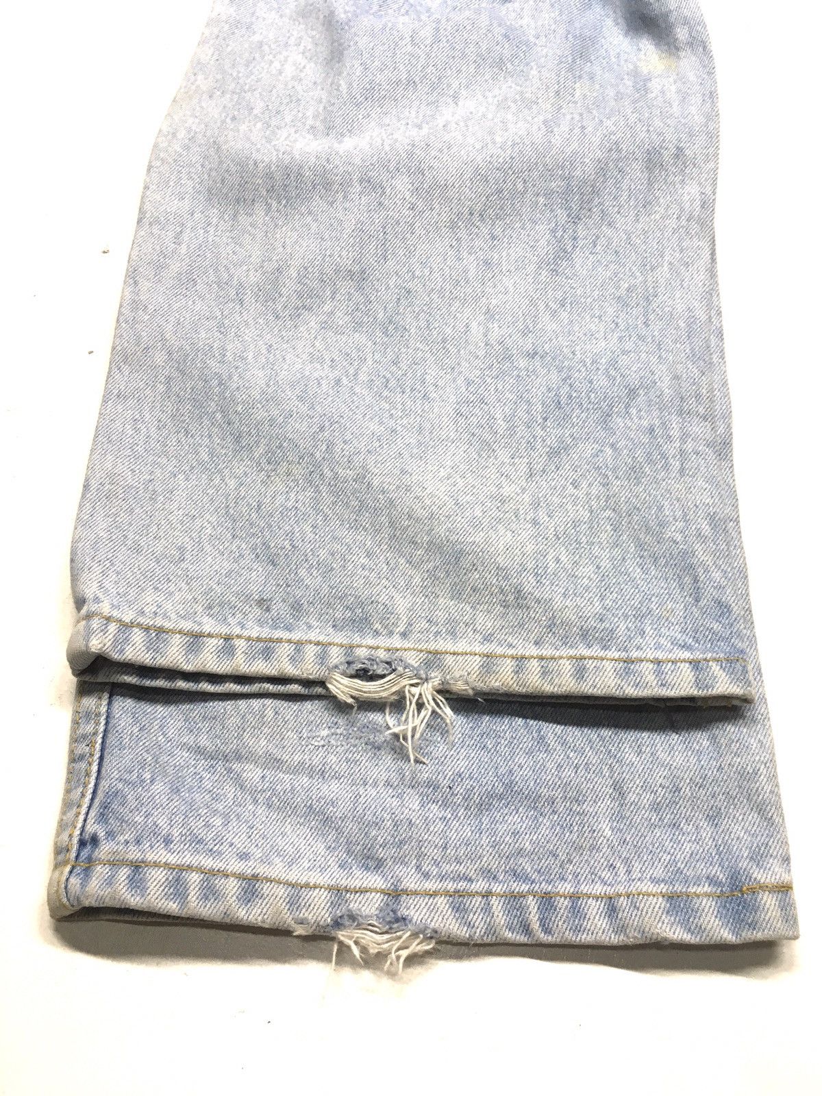 Polo Ralph Lauren × Vintage Vintage polo jeans light blue wash distressed denim Size US 33 - 7 Thumbnail