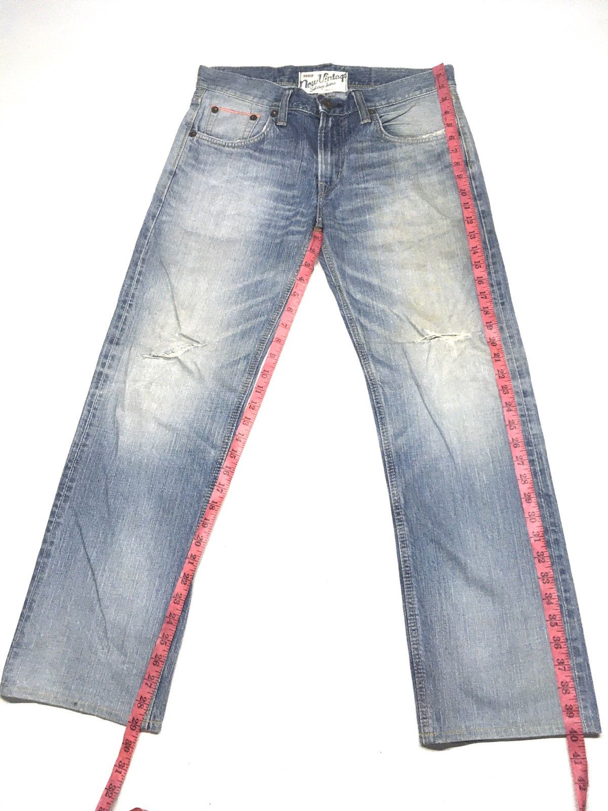 Edwin × Vintage vintage selvedge Edwin light blue wash distressed denim Size US 35 - 2 Thumbnail