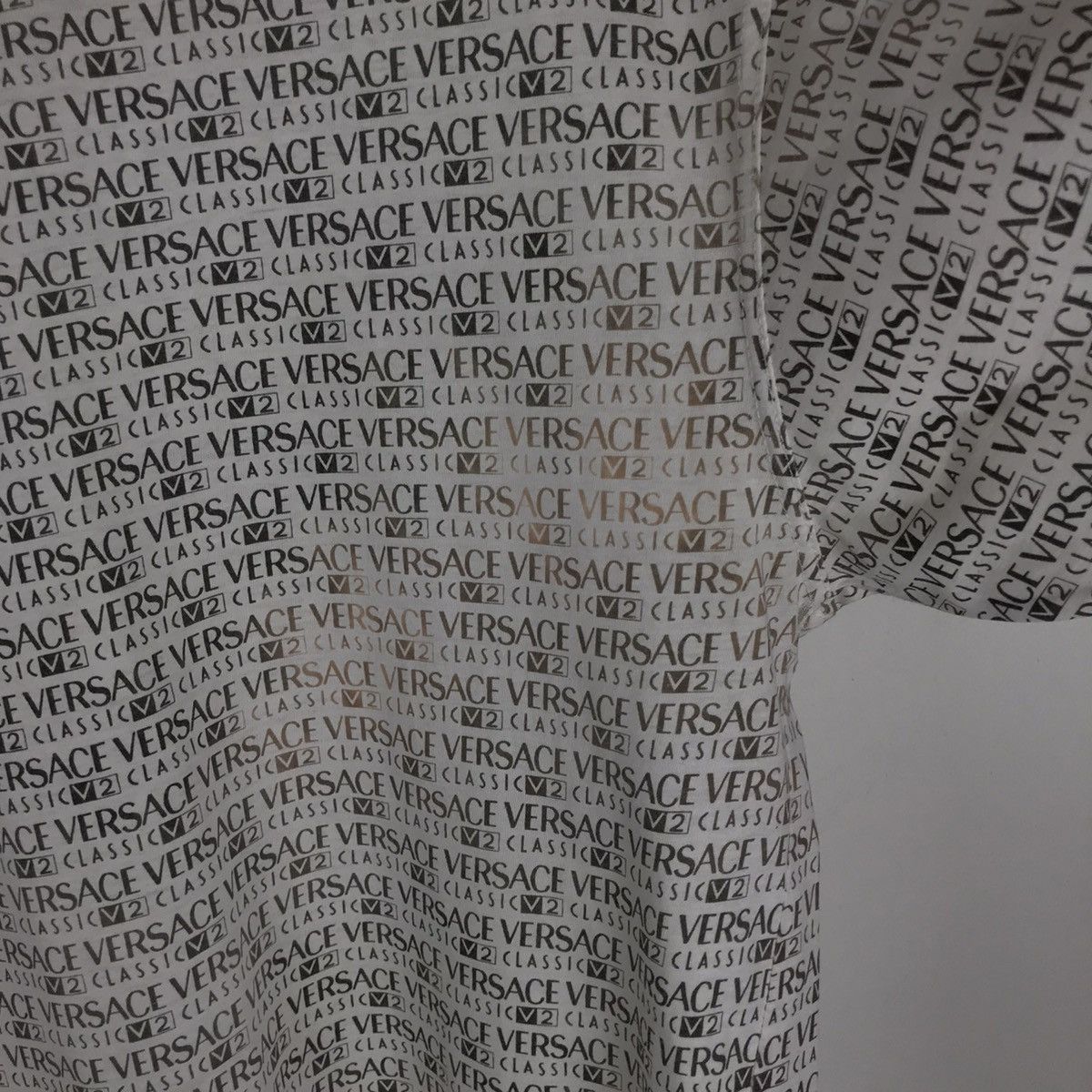Versace × Vintage Vintage Versace Classic V2 Fullprint Tee Size US M / EU 48-50 / 2 - 10 Thumbnail