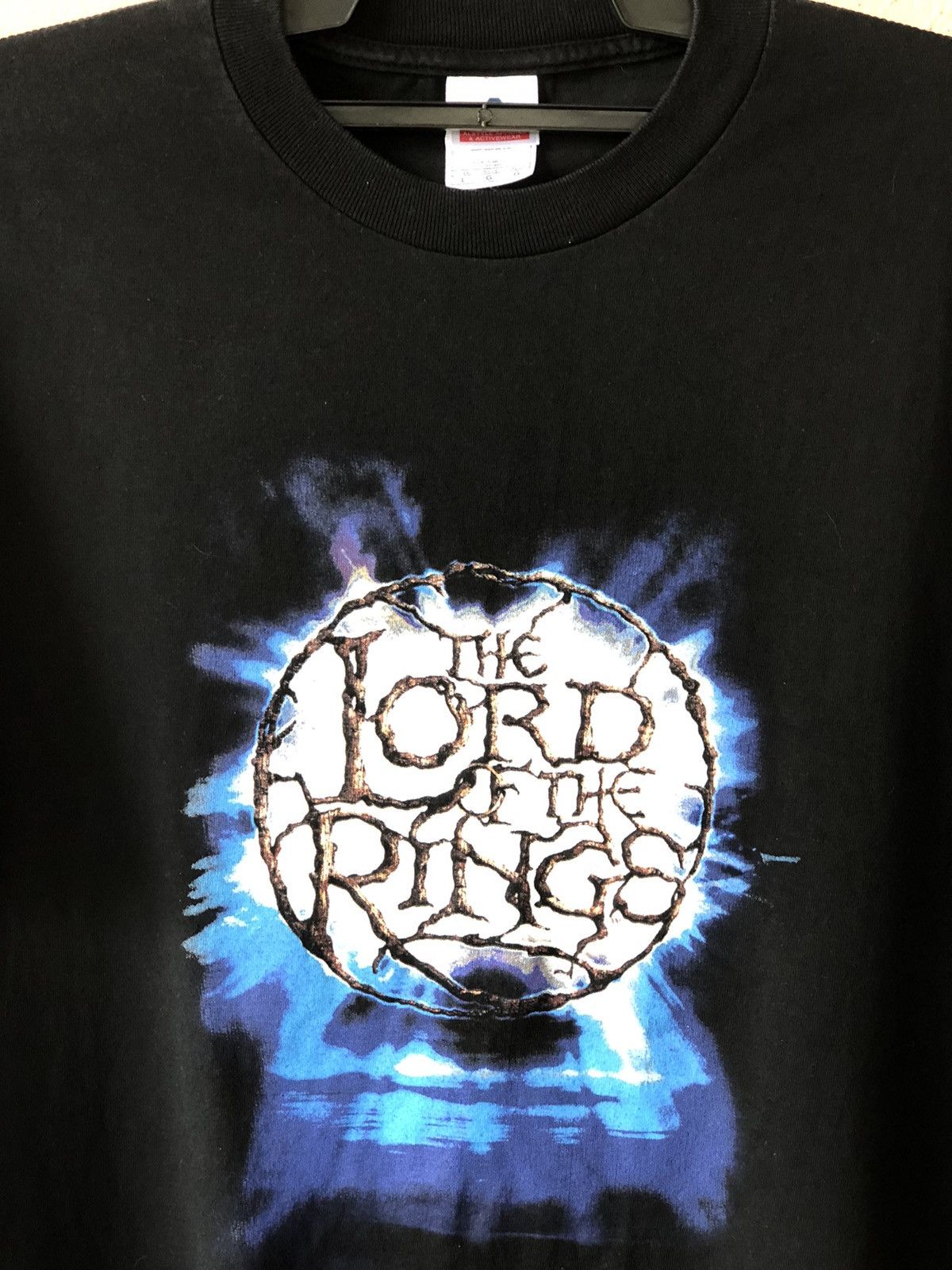 Vintage Vintage 00s The Lord Of The Rings Movie Tee Size US L / EU 52-54 / 3 - 2 Thumbnail