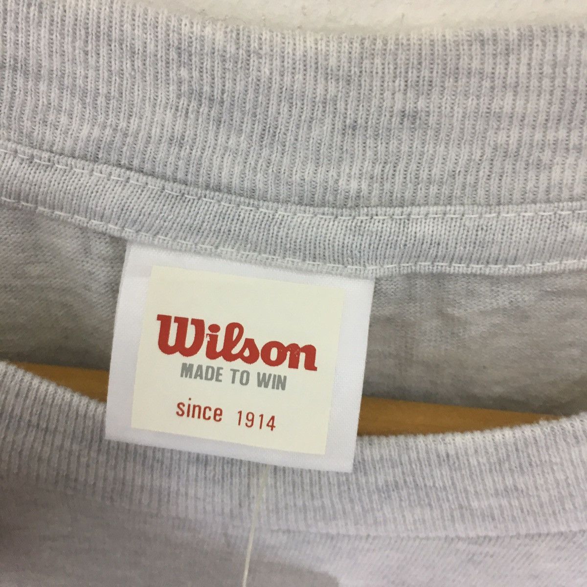 Vintage × Wilson Vintage Wilson tennis big logo men clothing tees Size US M / EU 48-50 / 2 - 5 Thumbnail