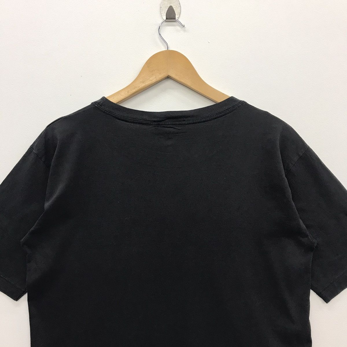 Designer × Nina Ricci Rare!! Nina Ricci Spell Out Tee Size M / US 6-8 / IT 42-44 - 8 Thumbnail