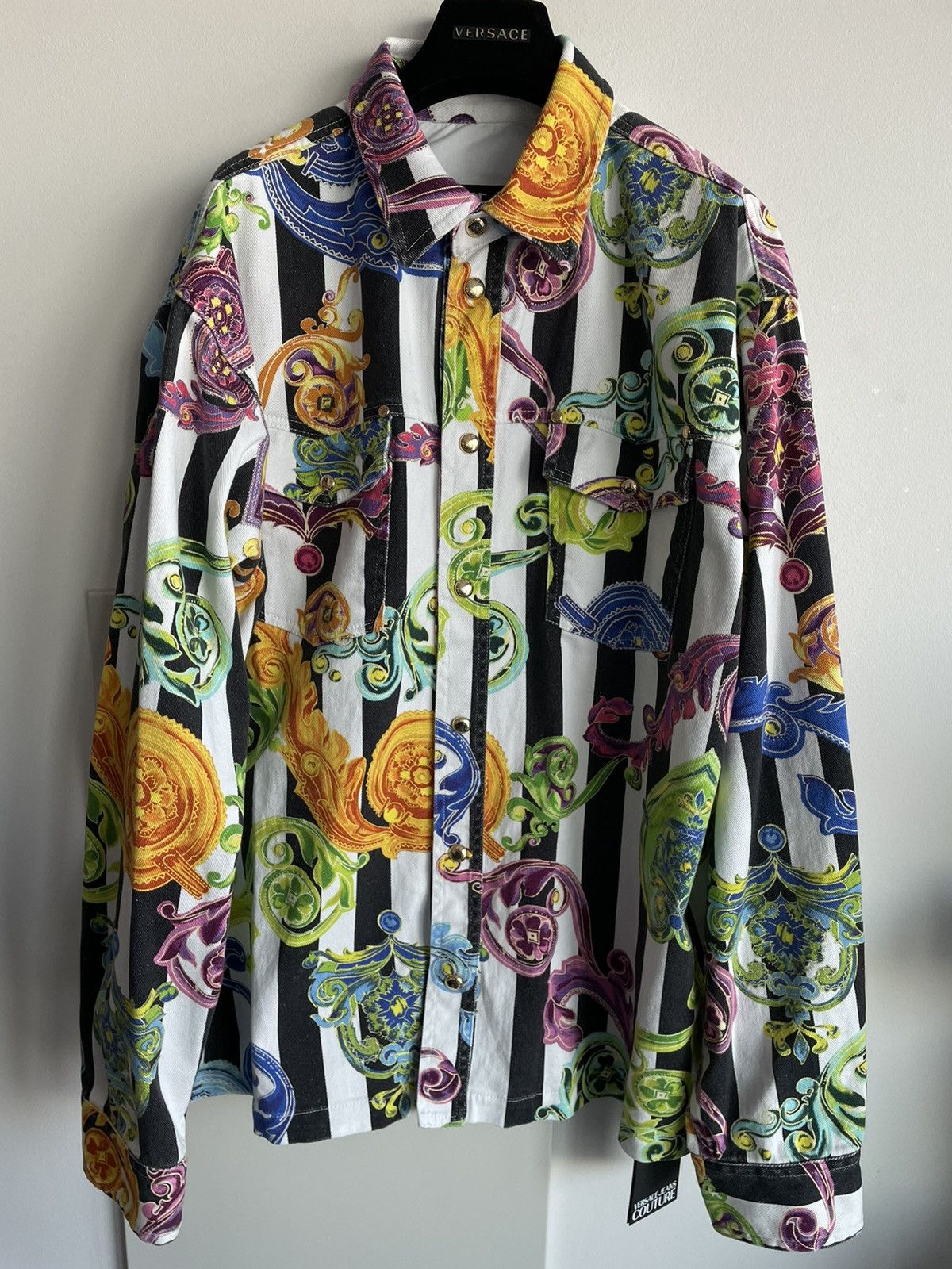 Versace × Versace Jeans Couture × Versus Versace Rare Brand NEW Runway Iconic Versace Print Denim Jacket Size US XL / EU 56 / 4 - 1 Thumbnail