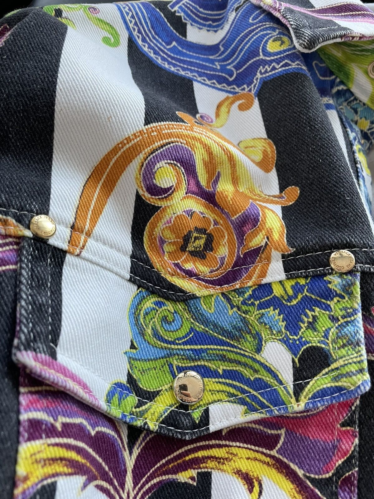 Versace × Versace Jeans Couture × Versus Versace Rare Brand NEW Runway Iconic Versace Print Denim Jacket Size US XL / EU 56 / 4 - 11 Thumbnail