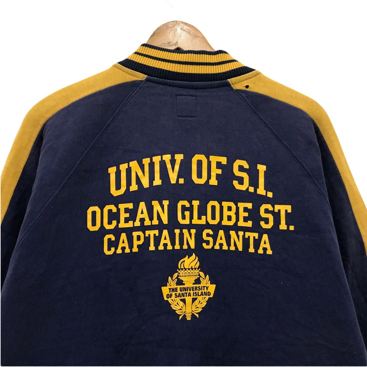 Other Vintage Varsity Jacket University Of Santa Island Size US L / EU 52-54 / 3 - 8 Thumbnail