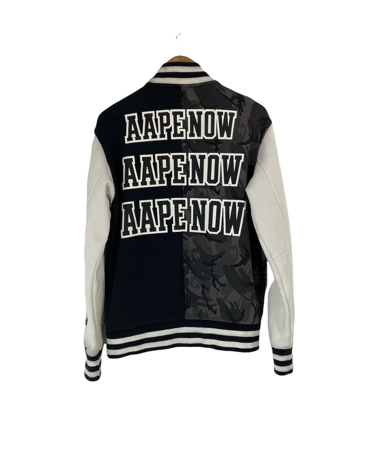 Aape Aape By A Bathing Ape Varsity Jacket Camouflage Nice Design Size US L / EU 52-54 / 3 - 2 Thumbnail