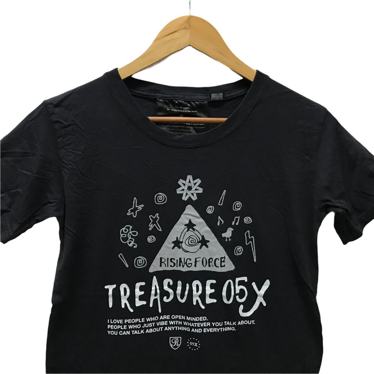 Japanese Brand Rivtski Shirt Biglogo Rising Force Treasure05x Laguna Beach Size US S / EU 44-46 / 1 - 3 Thumbnail