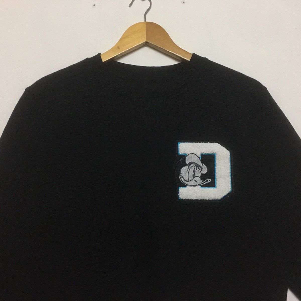 Cartoon Network × Disney × Vintage Vintage Walt Disney Production Donald Duck Sweatshirt Size US S / EU 44-46 / 1 - 2 Thumbnail
