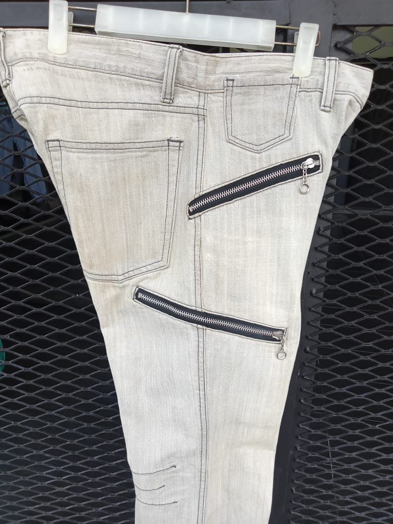 Japanese Brand × Seditionaries Flare Jeans Edge Rupert Herringbone Multipocket Denim Size US 33 - 10 Thumbnail
